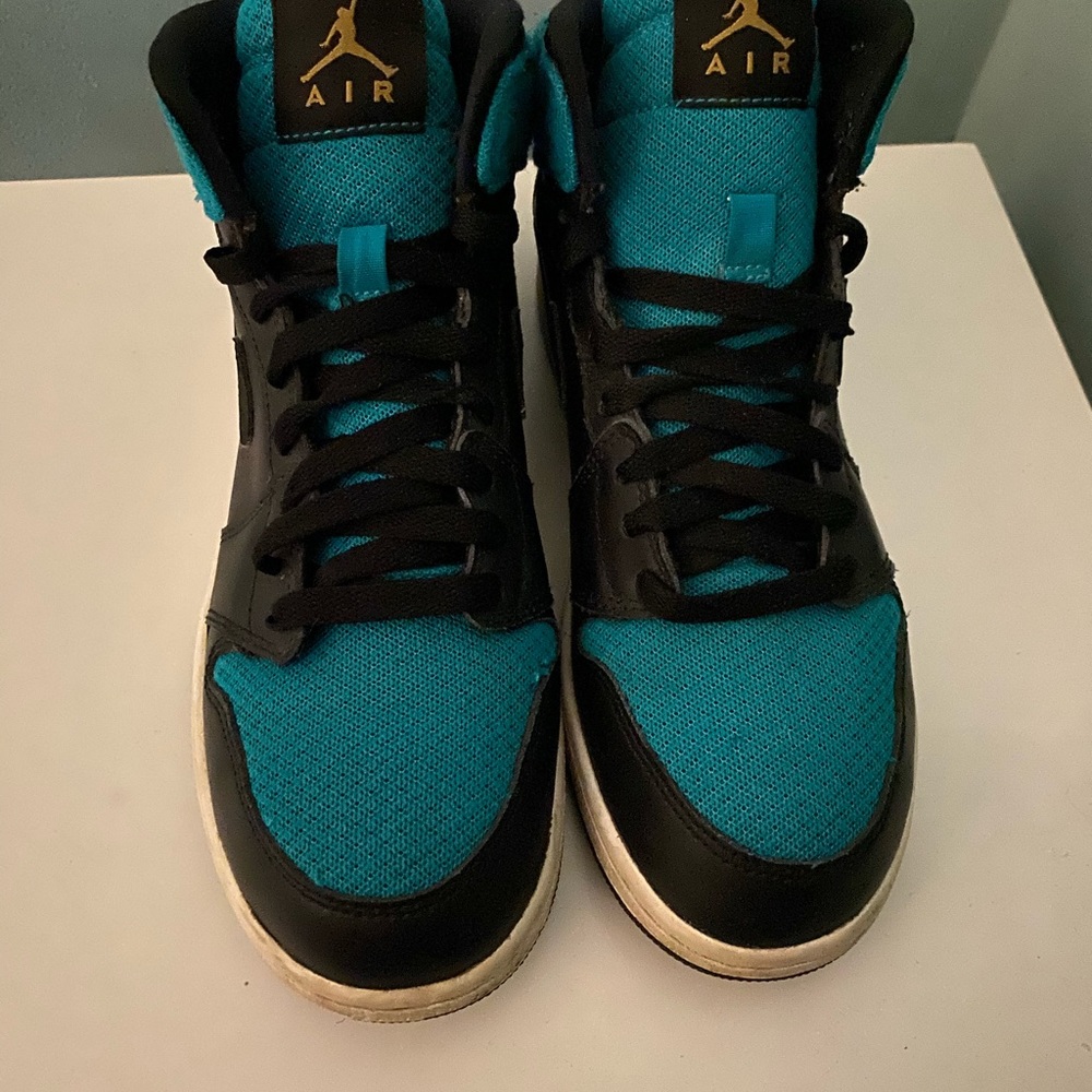 AIR JORDAN 1